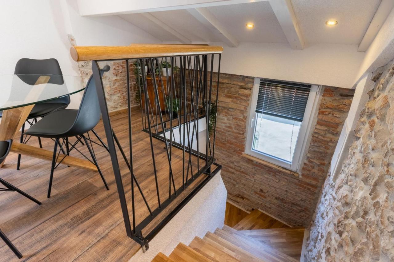 Apartments Rose Cres Εξωτερικό φωτογραφία